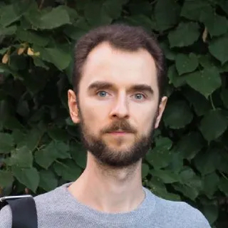 Евгений Макаров