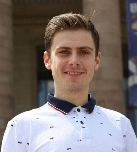 Дмитрий Курцев