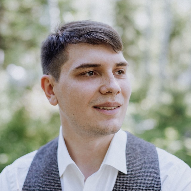 Пётр Иванов